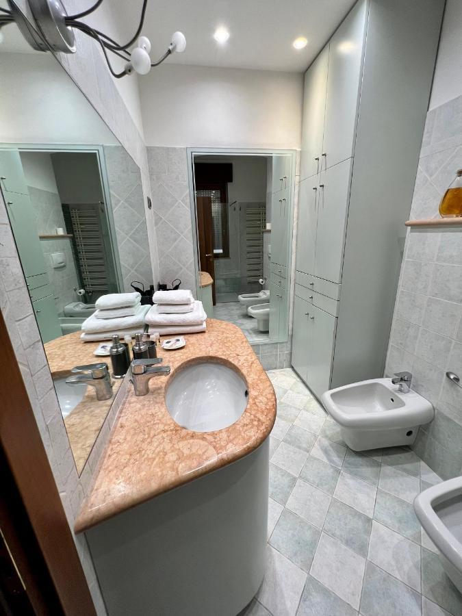 10 Minutes B&B Bed & Breakfast Верона Екстериор снимка